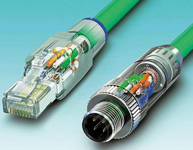 圖3 按入電纜芯、剪斷，且蓋好防護蓋：無論是RJ45還是M12連接器，它們都能夠?qū)崿F(xiàn)快速且可靠的安裝