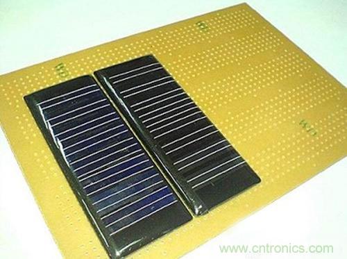 微型太陽能供電板DIY，給手電筒收音機(jī)供電