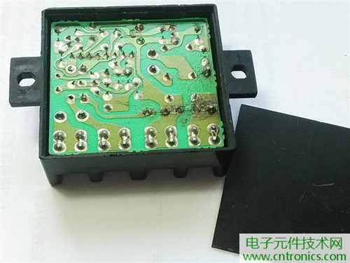 漏電保護(hù)器拆解：結(jié)構(gòu)有差異，做工不錯(cuò)