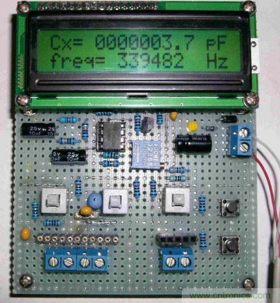 DIY集電容、電感和頻率為一體的測量儀器