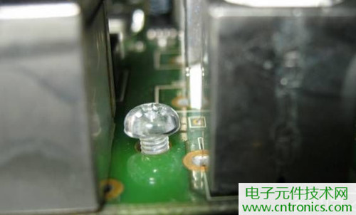 觸摸屏售價過萬？一臺工控設(shè)備觸摸屏拆解