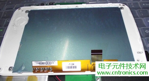 探秘電子紙！一款電紙書的電子墨水屏拆解