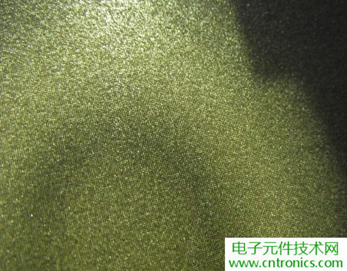 探秘電子紙！一款電紙書的電子墨水屏拆解