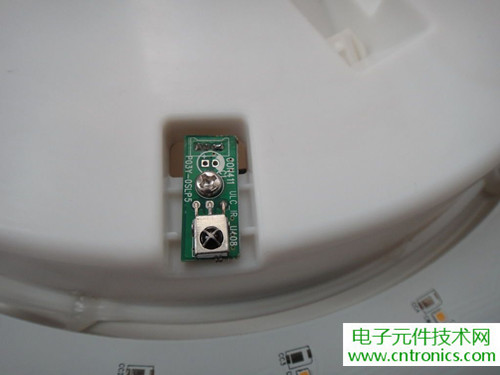 高端大氣上檔次！智能遙控調(diào)光LED吸頂燈拆解