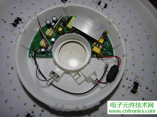 高端大氣上檔次！智能遙控調(diào)光LED吸頂燈拆解