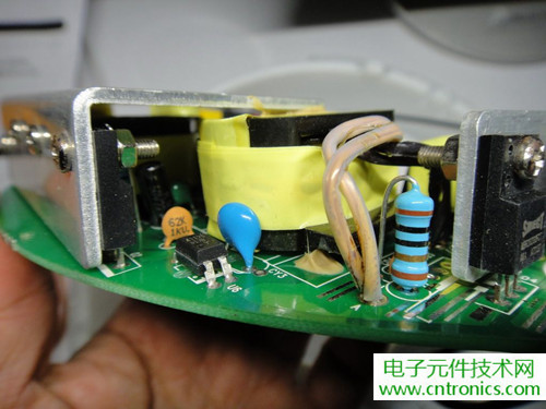 高端大氣上檔次！智能遙控調(diào)光LED吸頂燈拆解