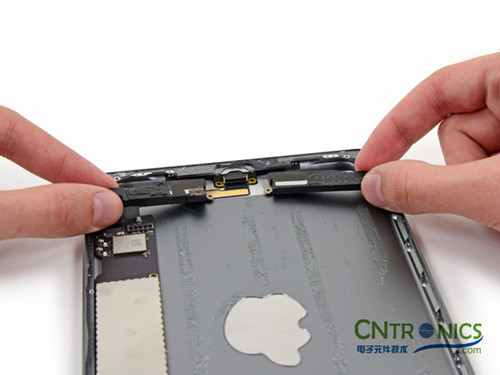 最新最牛最逆天的拆解：iPad Mini Retina 內(nèi)部大揭秘！