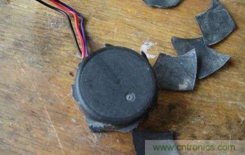 創(chuàng)意DIY！迷你風(fēng)力發(fā)電機(jī)！