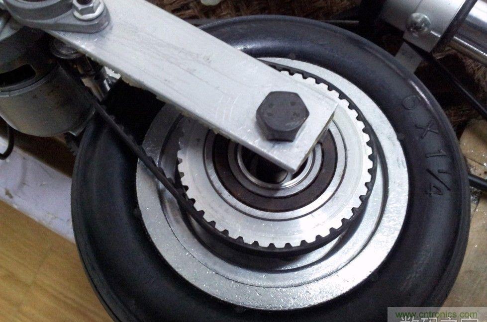 能工巧匠！DIY屬于你的電動滑板車！