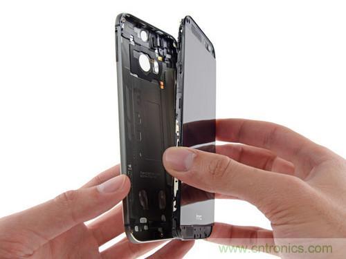 牛人強(qiáng)拆！新HTC One(M8)真機(jī)精密做工難修理