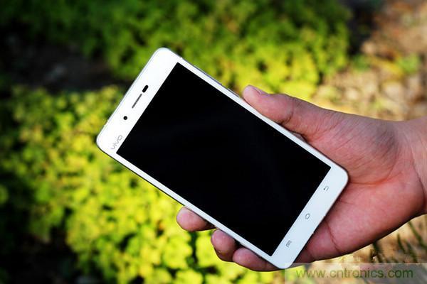 有圖有真相！暴拆VIVO X5 MAX,揭秘“最薄之謎”