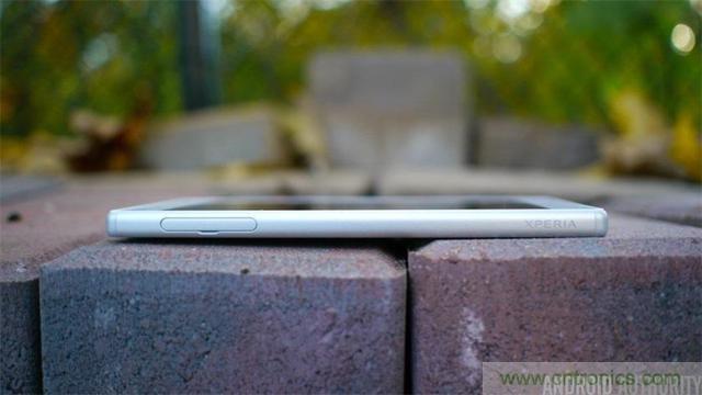 傳奇索尼，憑借Sony Xperia Z5能否在移動(dòng)市場(chǎng)奪得一席之地？