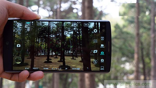 業(yè)界良心 LG V10 評測:剛毅、冷峻，不失人性化