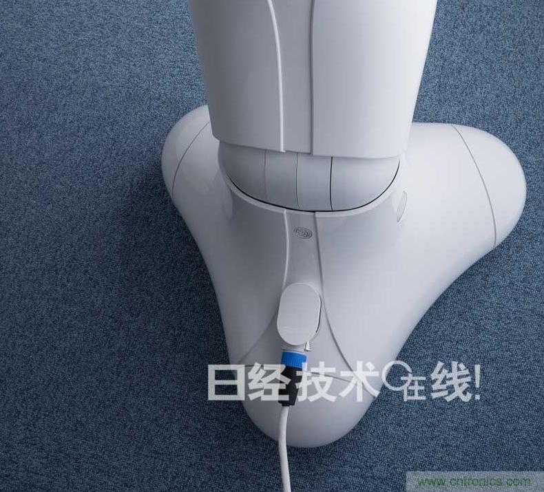 拆解筆記本不過癮，那就來拆拆日本情感機器人吧！