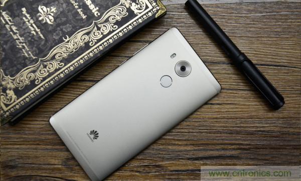 新旗艦Mate 8全評測：橫空出世！能否延續(xù)一機(jī)難求？