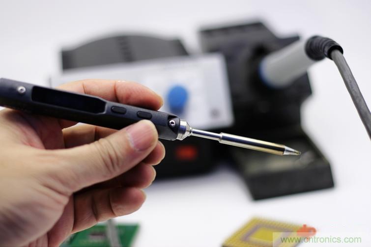 一款能喚起 70 后工程師朋友“童年趣事”的迷你電烙鐵！