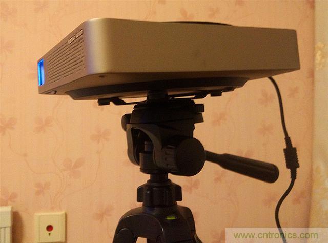 無屏電視時代已然來臨，客廳你做好準備了嗎？