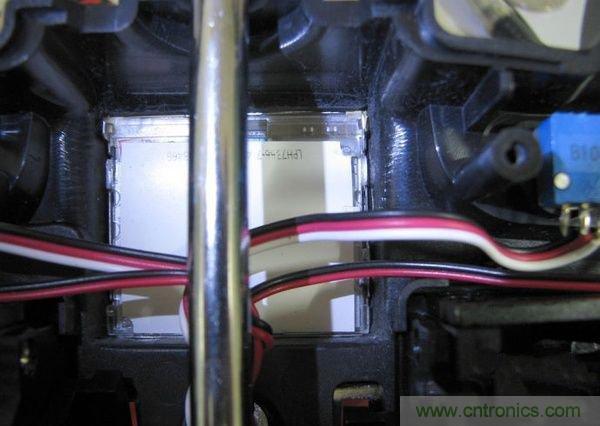 無人機(jī) DIY 制作全過程，酷得不要不要的！