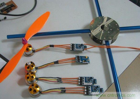無人機(jī) DIY 制作全過程，酷得不要不要的！