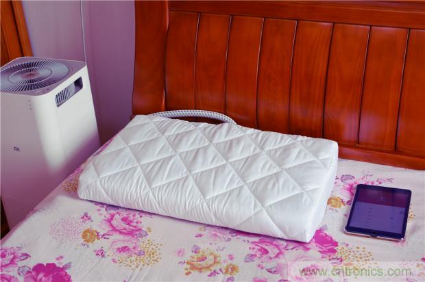 這個(gè)枕頭不僅能挽救睡眠還能挽救婚姻！