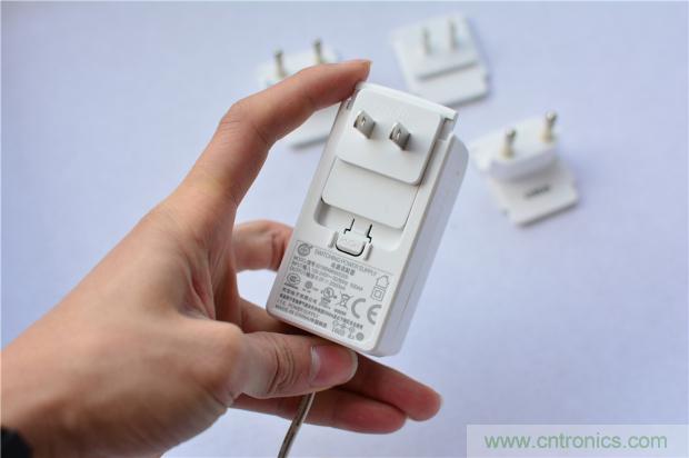 這個(gè)枕頭不僅能挽救睡眠還能挽救婚姻！