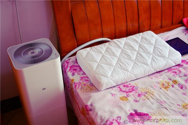 這個(gè)枕頭不僅能挽救睡眠還能挽救婚姻！
