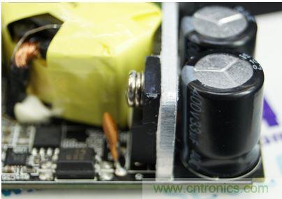 69元小米4口USB充電器詳細(xì)拆解，看完你也能DIY一個(gè)