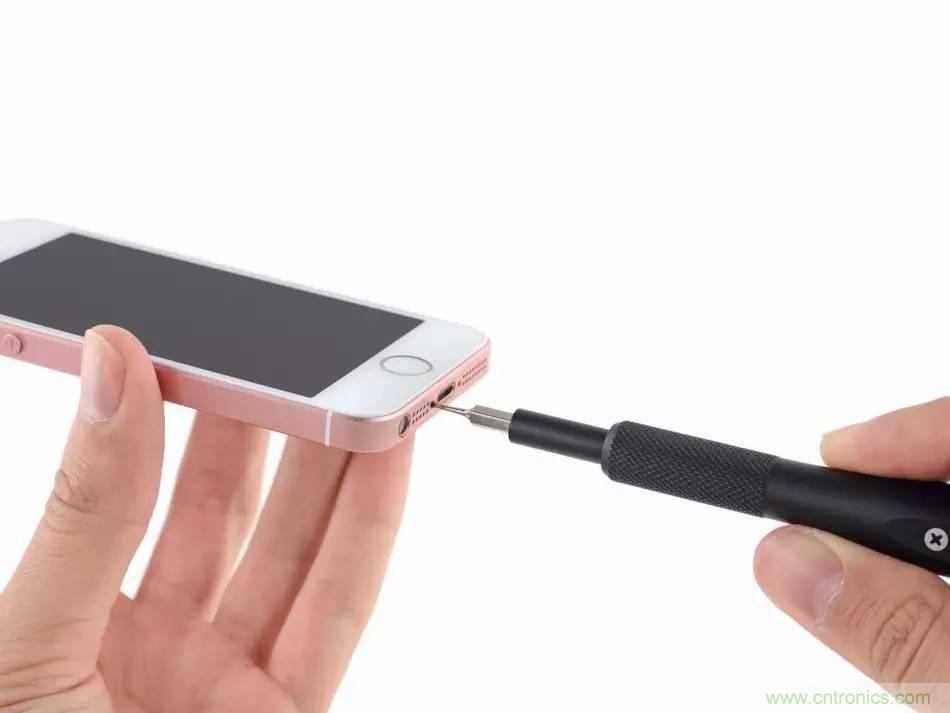有什么地方?jīng)]有變？iPhone SE真機拆解
