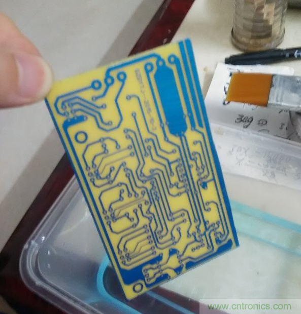 嘗試了四次PCB制作， 最后一發(fā)算是成功了