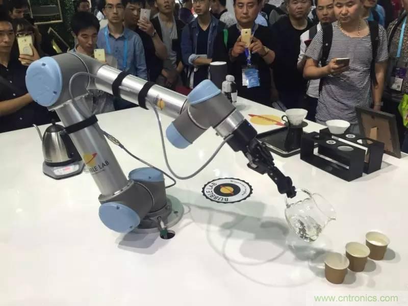 協(xié)作機器人伺服、傳感器核心器件大揭秘