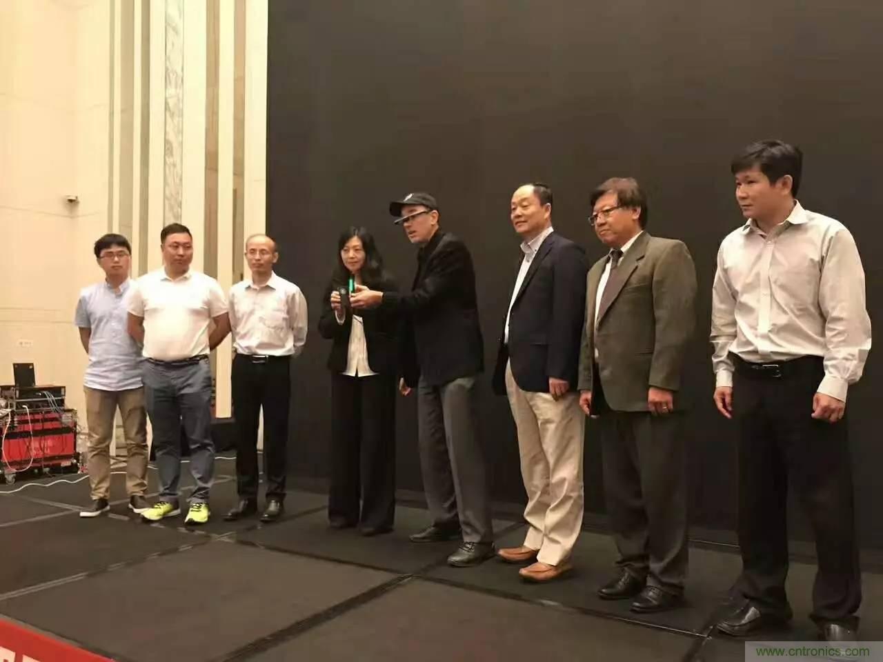 深圳要聞|全球可穿戴之父Steve Mann來深圳了！2017深圳智能穿戴,VR/AR前沿技術(shù)論壇暨開發(fā)者交流酒會