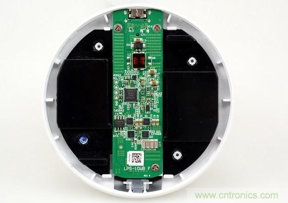 拆解對(duì)比：系出同門，小米、紫米無線充電器的差別有多大？