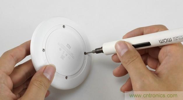 拆解對(duì)比：系出同門，小米、紫米無線充電器的差別有多大？