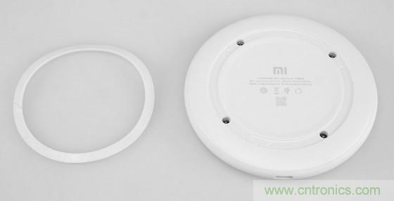 拆解對(duì)比：系出同門，小米、紫米無線充電器的差別有多大？
