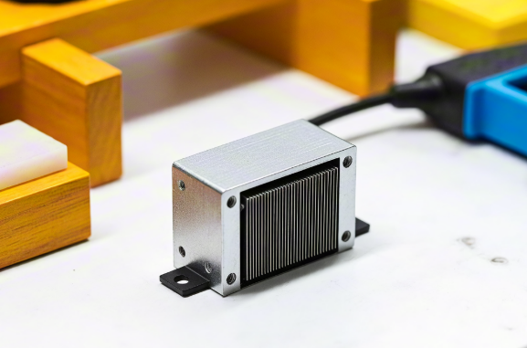 壓電蜂鳴器技術深度剖析：原理、優(yōu)勢與國內外廠商對比